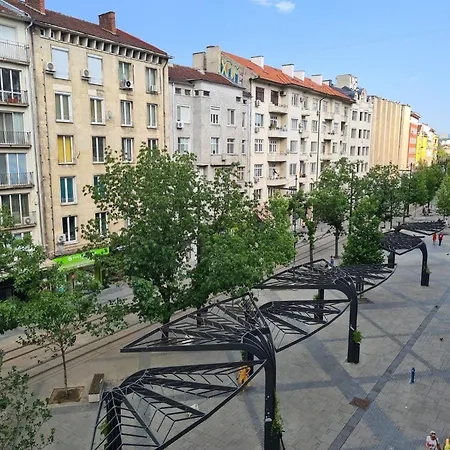 Luxury And Spacious At The Hearth Of The Апартаменты