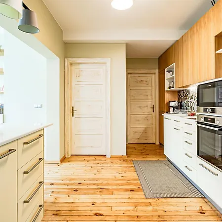 Luxury And Spacious At The Hearth Of The * София