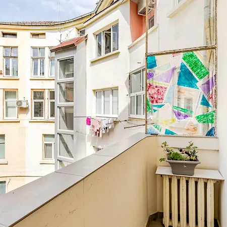 Apartamento Luxury And Spacious At The Hearth Of The *